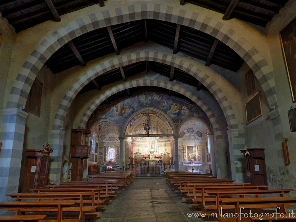 Torno (Como, Italy) - Interior of the Church of St. John the Baptist